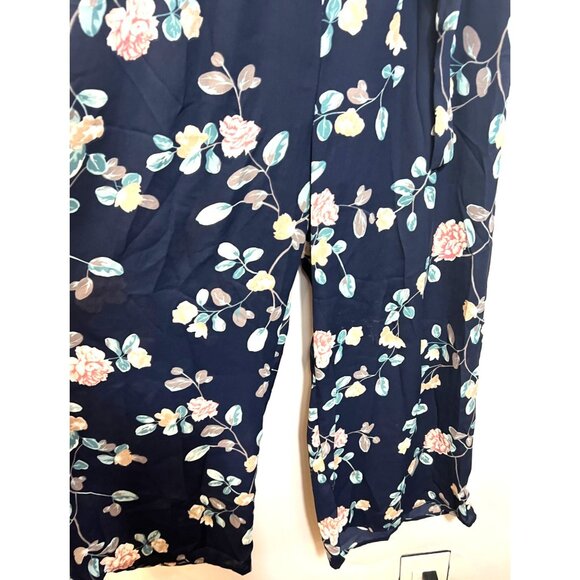 Sienna Sky Navy Floral Wrap Jumpsuit Wide Leg Short Sleeve Lightweight Sz Small - Picture 5 of 8